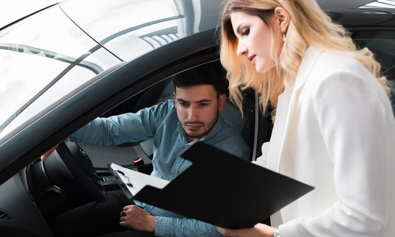 Accès facile à une voiture neuve